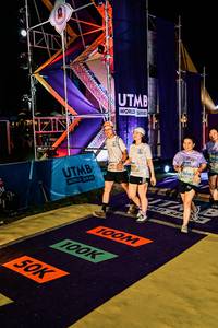 BIB: 
                            <button type="button" onclick="openModal(25252819)" class="btn btn-primary btn-sm float-right btn-popup" data-toggle="modal" data-target=".modal-high-quality">
                        <i class="fas fa-shopping-cart"></i> Add to Cart
                    </button>
                                            <button type="button" onclick="isThisMe(25252819, true)" class="btn btn-success btn-sm float-right btn-popup btn-isme hidden" data-toggle="tooltip" data-placement="bottom" title="นี่คือรูปของคุณใช่ไหม คลิกที่นี่เพื่อเอาเข้าอัลบั้ม">
                        <i class="fas fa-plus"></i> Add to album
                    </button>
                    <button type="button" onclick="isThisMe(25252819, false)" class="btn btn-warning btn-sm float-right btn-popup btn-isnotme hidden">
                        <i class="fas fa-ban"></i> Remove from album
                    </button>